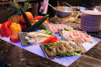crowne plaza shangluo an ihg hotel