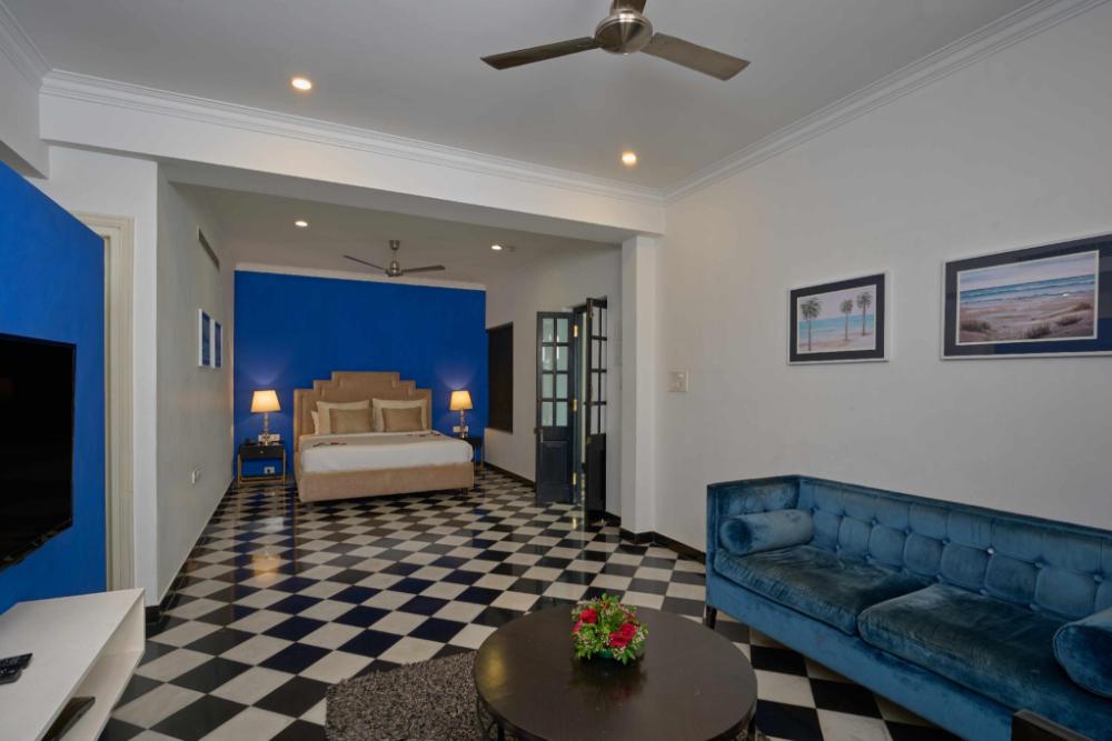 the old court house by abad