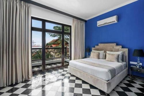 the old court house by abad