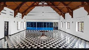 the old court house by abad