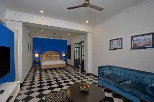 the old court house by abad