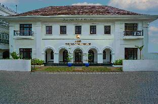 the old court house by abad