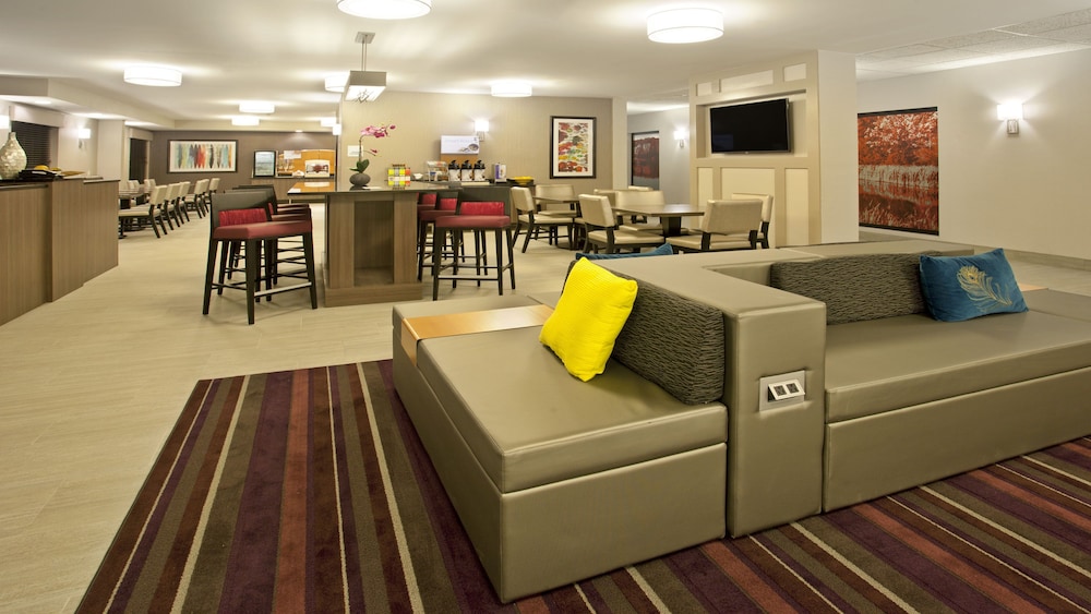 holiday inn express hotel and suites minneapolis minnetonka by ihg