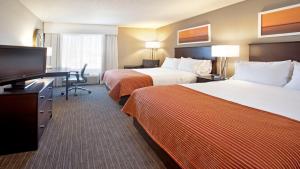 holiday inn express hotel and suites minneapolis minnetonka by ihg
