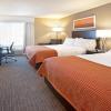 holiday inn express hotel and suites minneapolis minnetonka by ihg