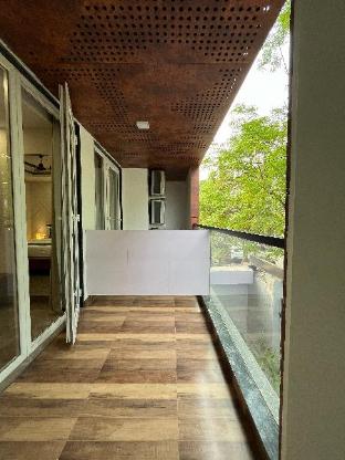 axon mayfield garden near artemis hospital sector 51