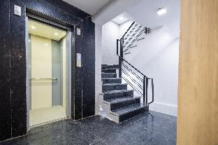 axon mayfield garden near artemis hospital sector 51