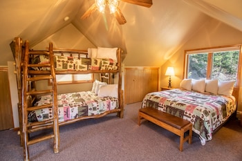 castle mountain lodge