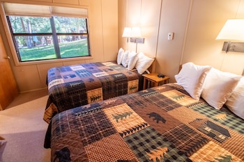 castle mountain lodge