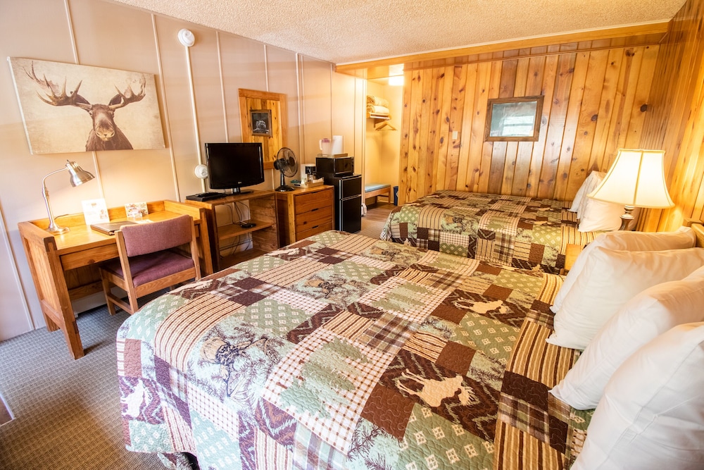 castle mountain lodge