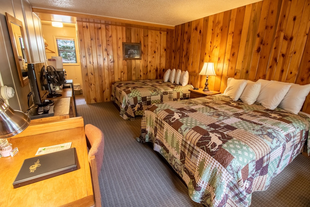 castle mountain lodge