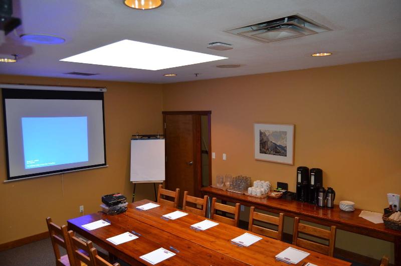 Howe Sound Inn & Brewing Company,Vancouver>>Downtown Squamish,3 star