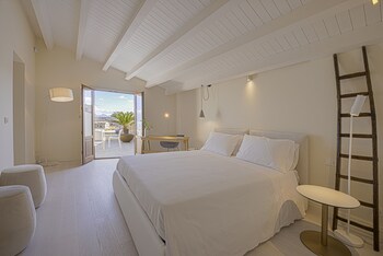 costamante suites and spa