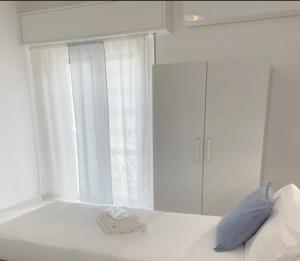 hotel the sea