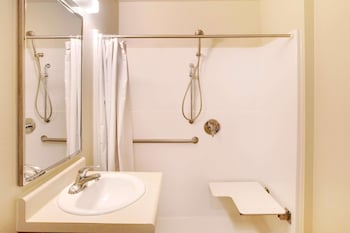 woodspring suites baton rouge airline highway