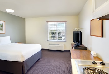 woodspring suites baton rouge airline highway