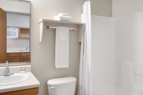 woodspring suites baton rouge airline highway