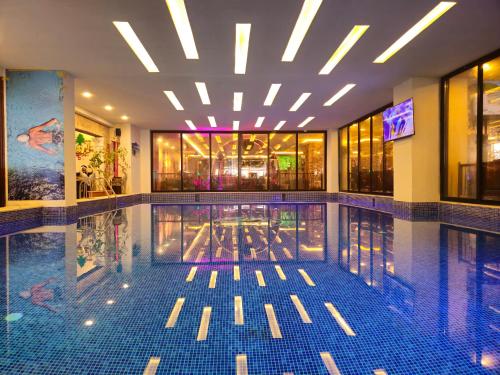dolphin continental salmiya hotel