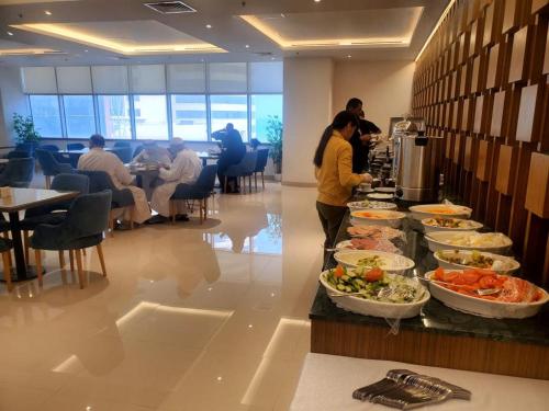 dolphin continental salmiya hotel
