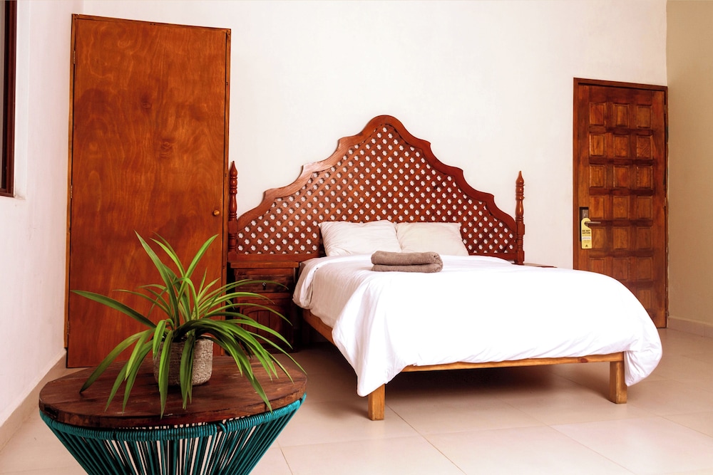 enigmatic hotel experience