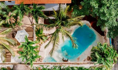 enigmatic hotel experience