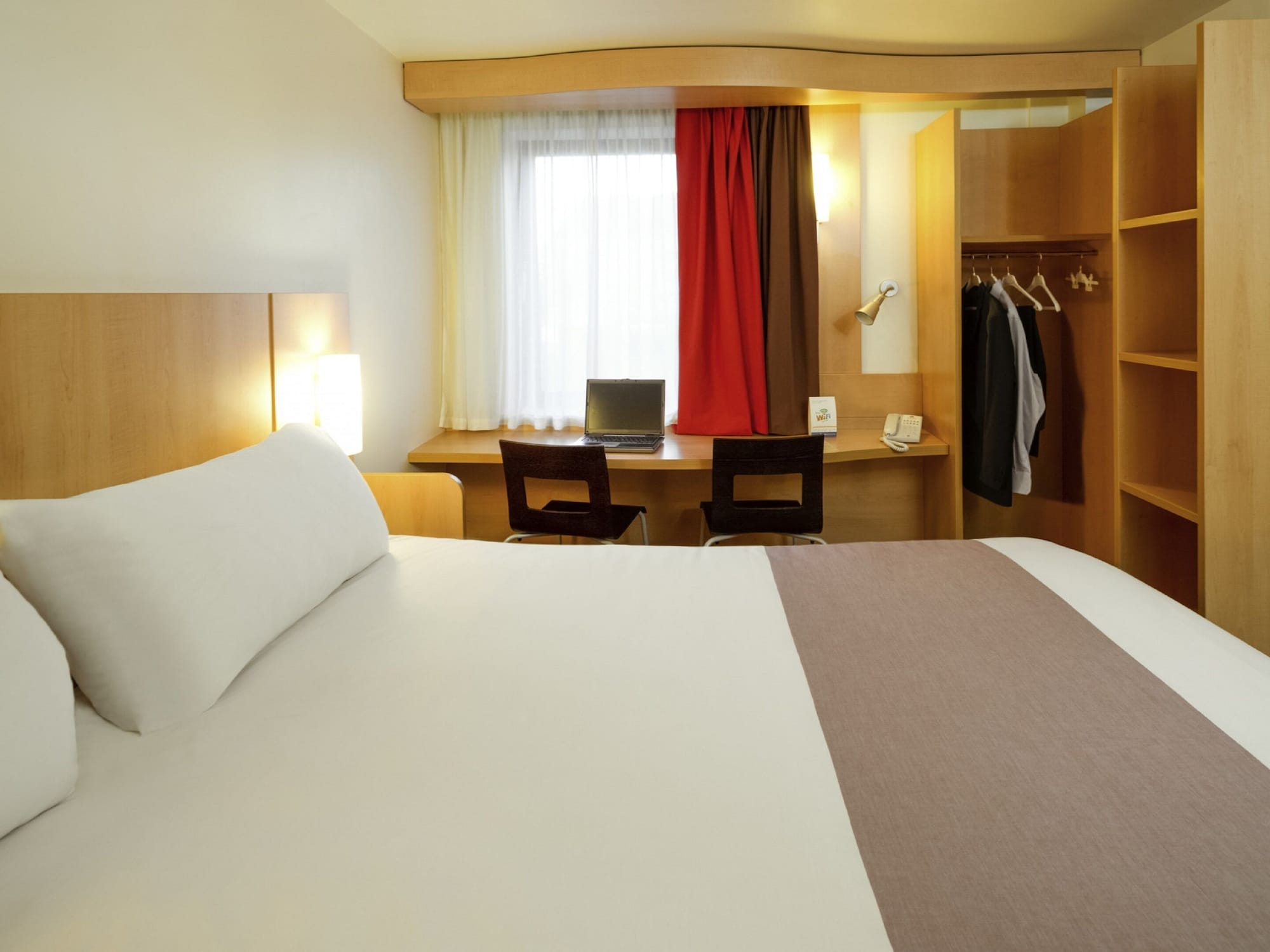 ibis brussels airport