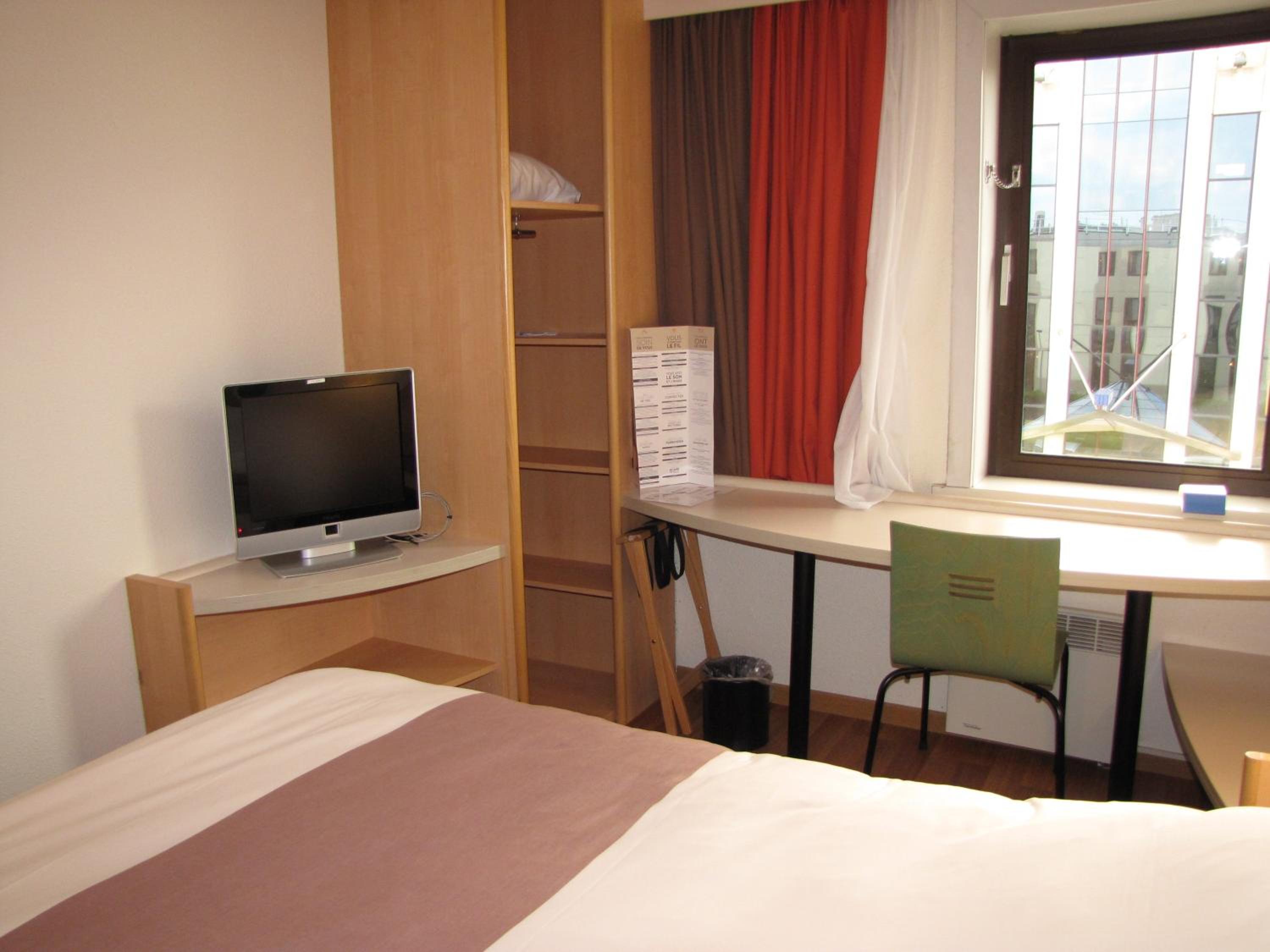 ibis brussels airport