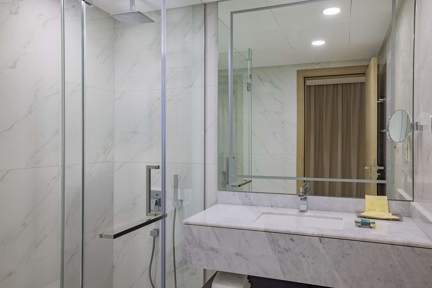 hilton manama
