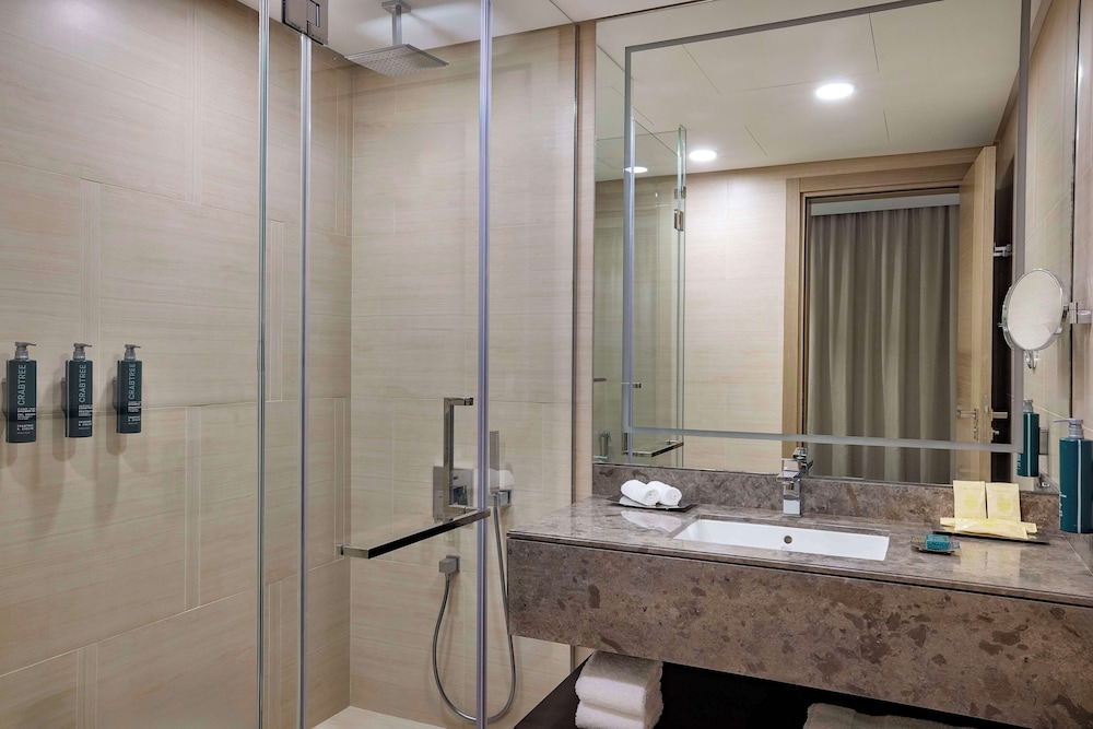 hilton manama