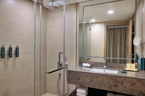 hilton manama