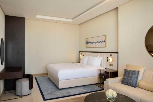 hilton manama
