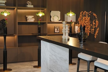 yuexiu hotel guangzhou curio collection by hilton