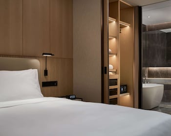 hyatt place yantai development zone
