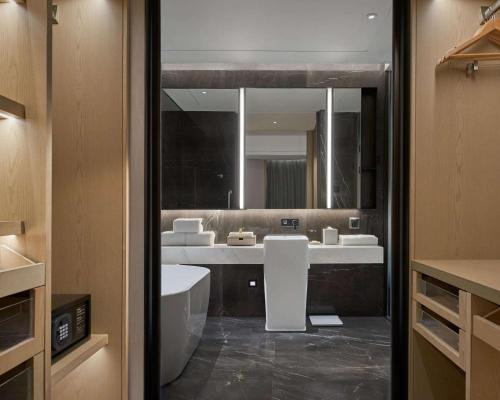 hyatt place yantai development zone