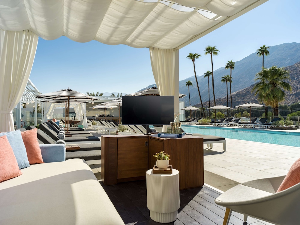 thompson palm springs by hyatt