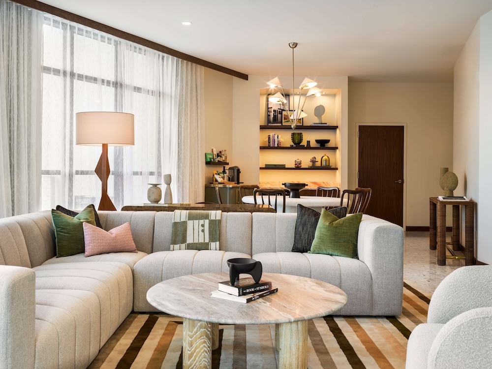 thompson palm springs by hyatt