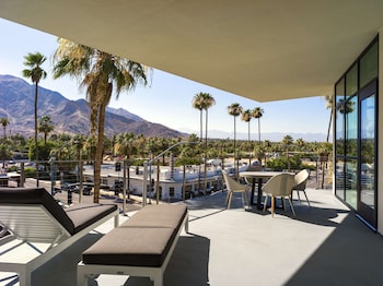 thompson palm springs by hyatt
