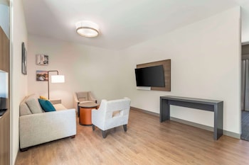 comfort suites gatlinburg downtown convention center