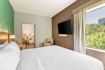 comfort suites gatlinburg downtown convention center