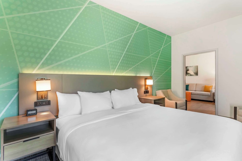 comfort suites gatlinburg downtown convention center