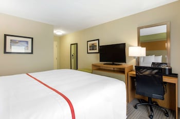 gallus stadium park inn ascend hotel collection