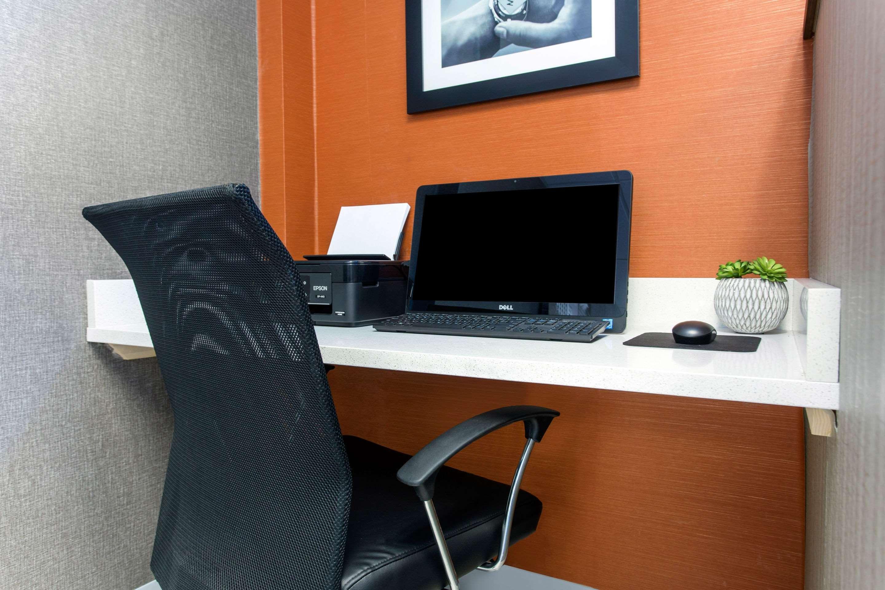 gallus stadium park inn ascend hotel collection