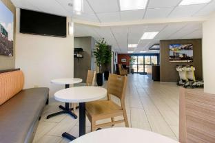 gallus stadium park inn ascend hotel collection