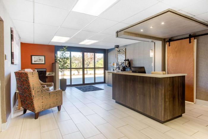 gallus stadium park inn ascend hotel collection