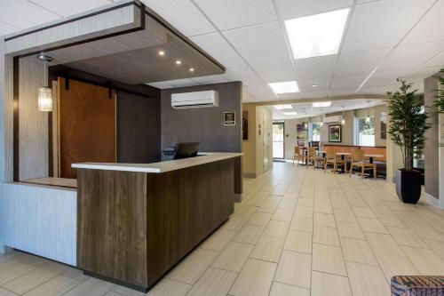 gallus stadium park inn ascend hotel collection