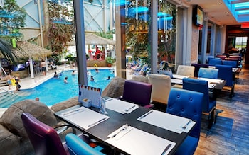 lhotel quebec par jaro