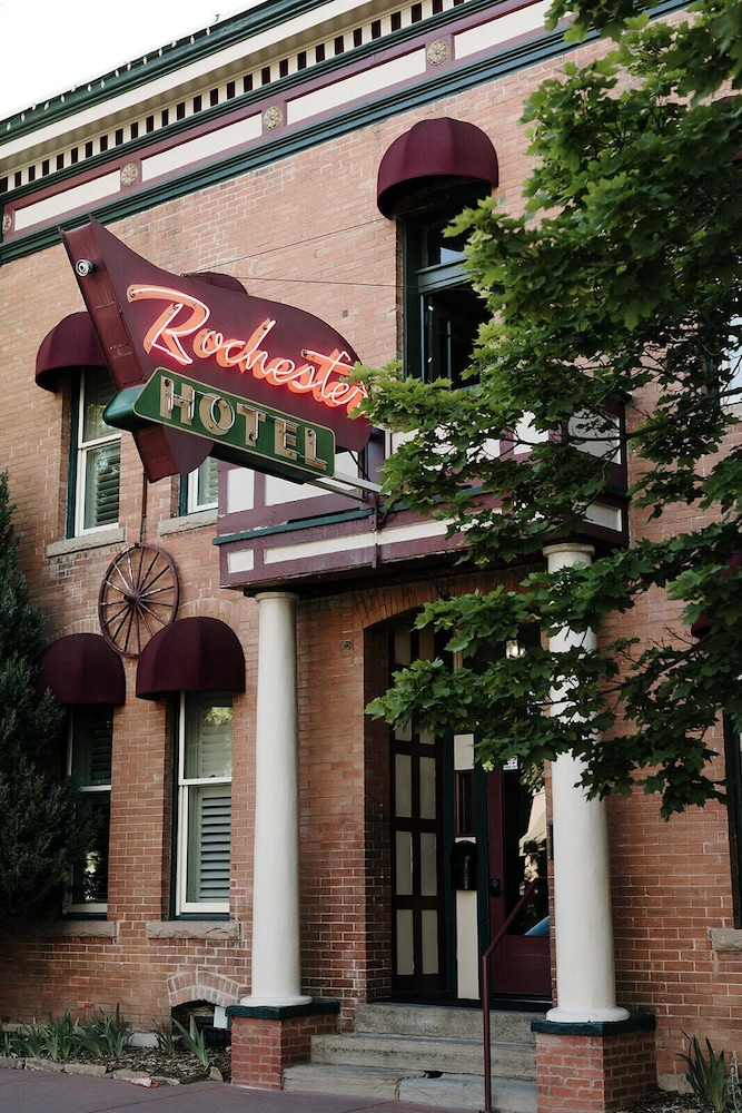 the rochester hotel