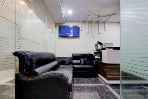 Super Townhouse Nanak Ram Guda Near Waverock Sez,Nanakramguda,4 star