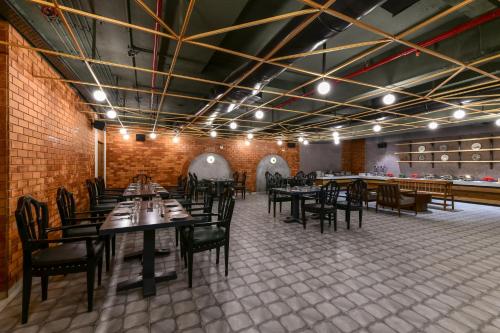 regenta inn downton raipur