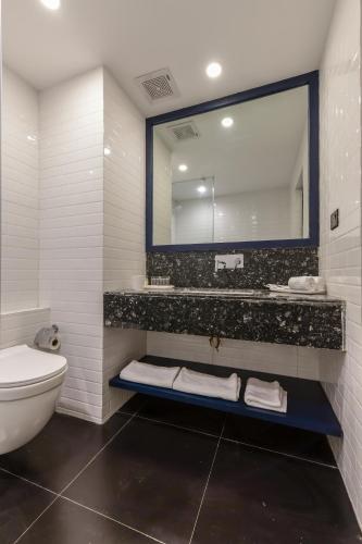 regenta inn downton raipur